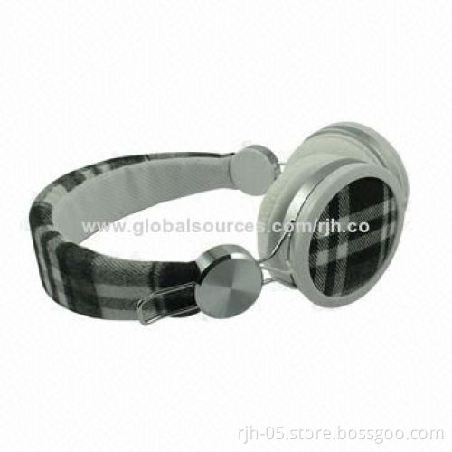 Promotion colored OEM headphone, earphone manufacturer